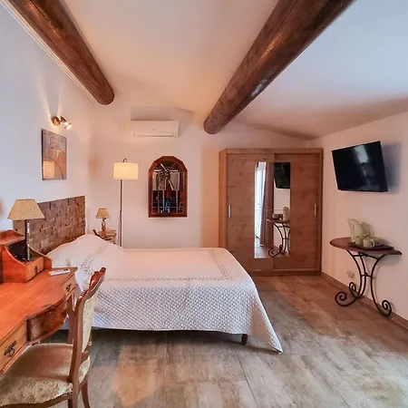 Mas Saint Jean Arles